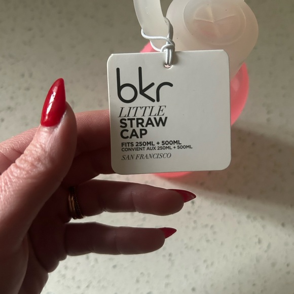 bkr Teeny Pink Bottle with Black Heart Design and little straw cap - Picture 4 of 5